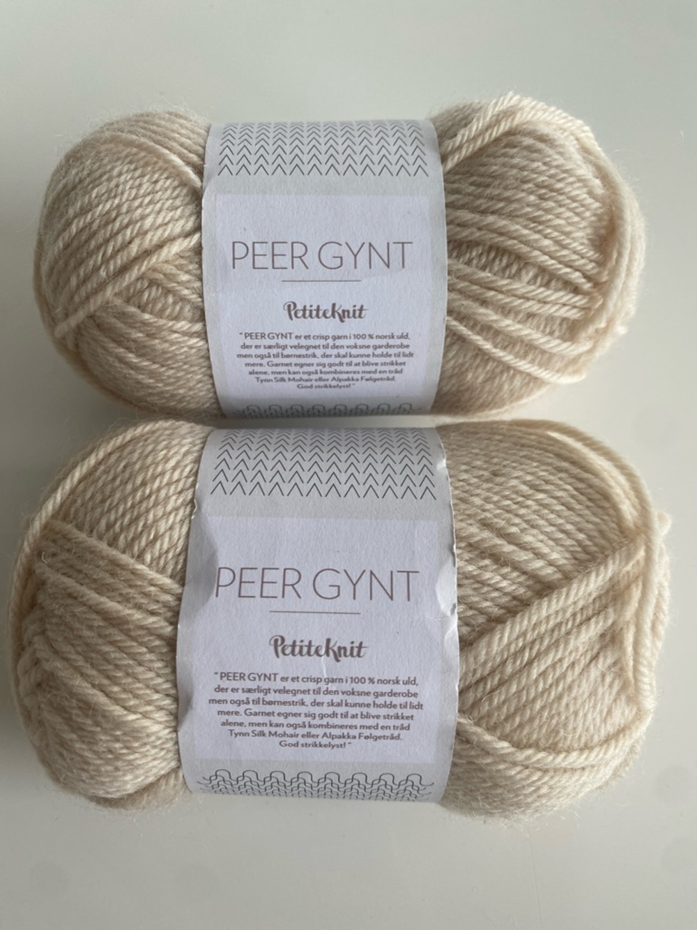 NWT Sandes Garn Peer Gynt 2511 Almond 2 skiens Norwegian Wool